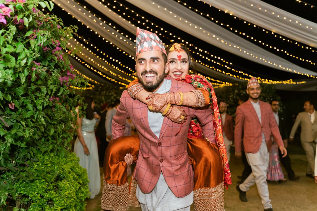 Neeti & Rakshyak - Photo 24