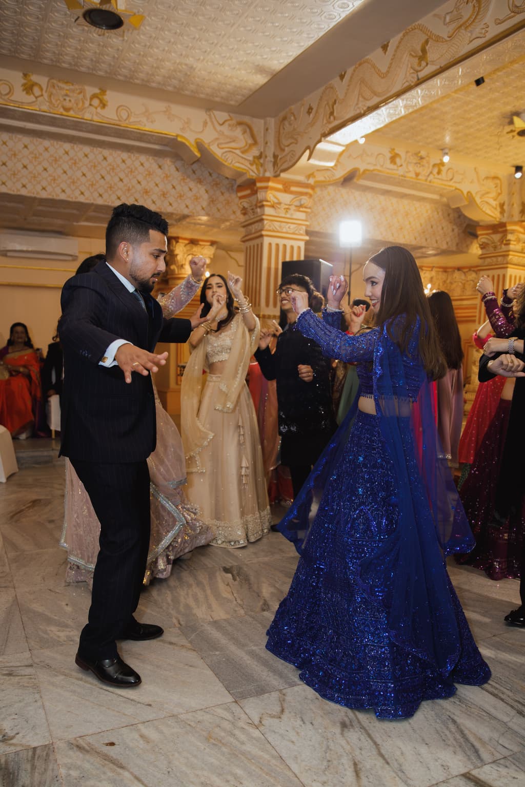 Shivani & Suprav - Photo 10