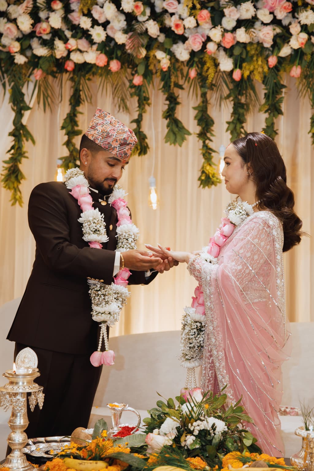 Shivani & Suprav - Photo 16