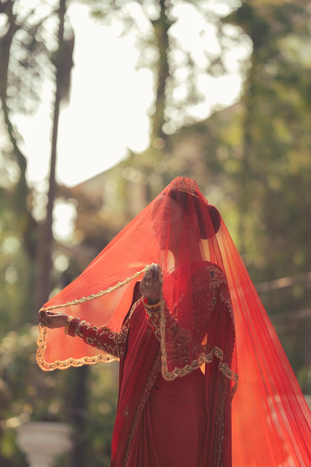 Shivani & Suprav - Photo 23